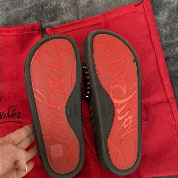 Authentic - Christian Louboutin Slides size 41 - Picture 2 of 6